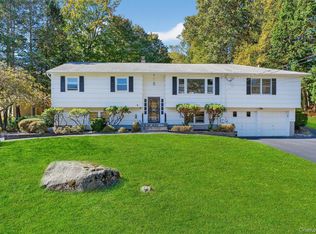 97 Friendly Road, Mahopac, NY 10541