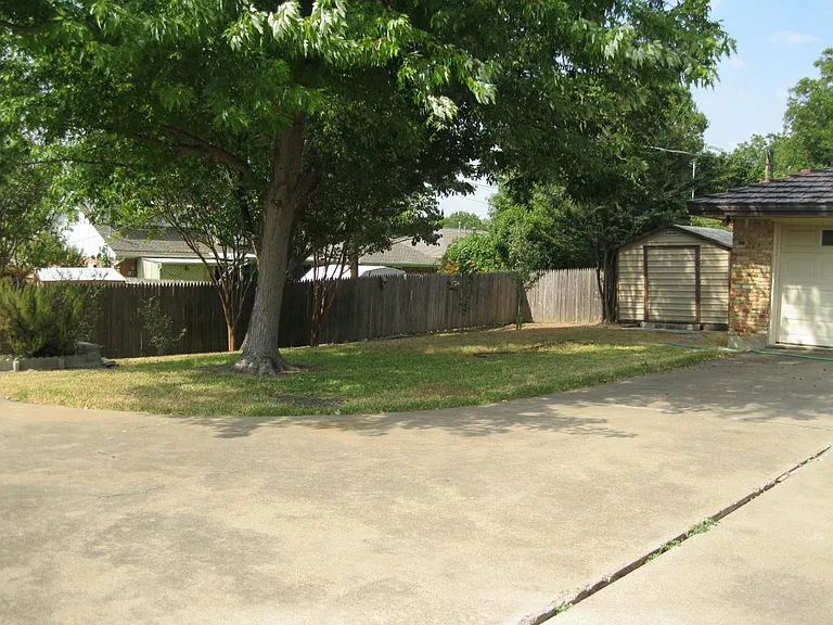 Backyard & Storage Shed