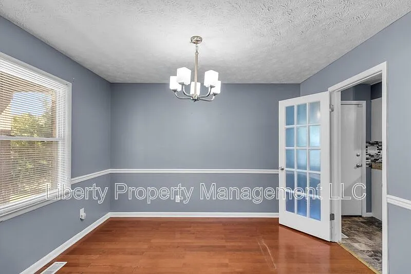 3 bed, 2.0 bath, 1539 sqft, $1,550 — Photo 4