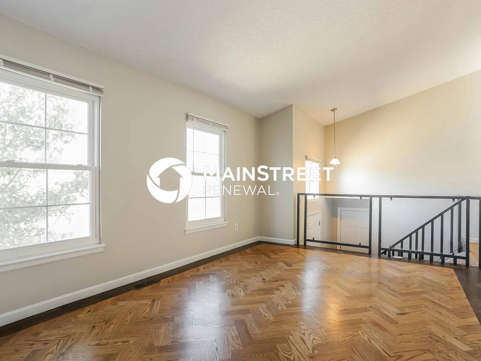 4587 Genoa Street — Photo 2