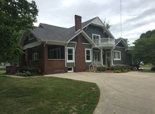 602 N Robb St, Robinson, IL 62454