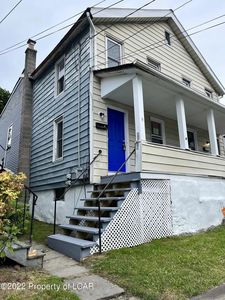 9 E Shawnee Ave, Plymouth, PA, 18651