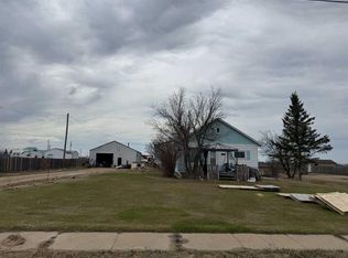 5031 N 48th Ave, Girouxville, AB T0H1S0