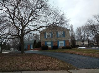 4076 Old Dominion Dr, West Bloomfield, MI 48323