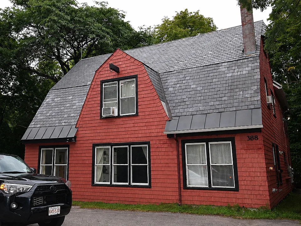 388 Main St