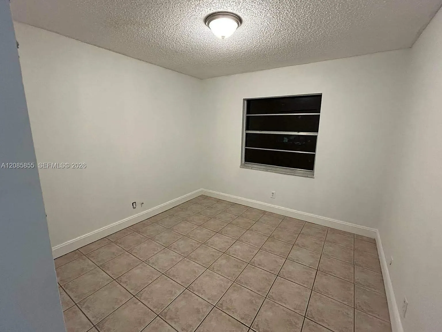Scotty Condo — Photo 4
