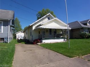 2902 7th Ave, Vienna, WV 26105