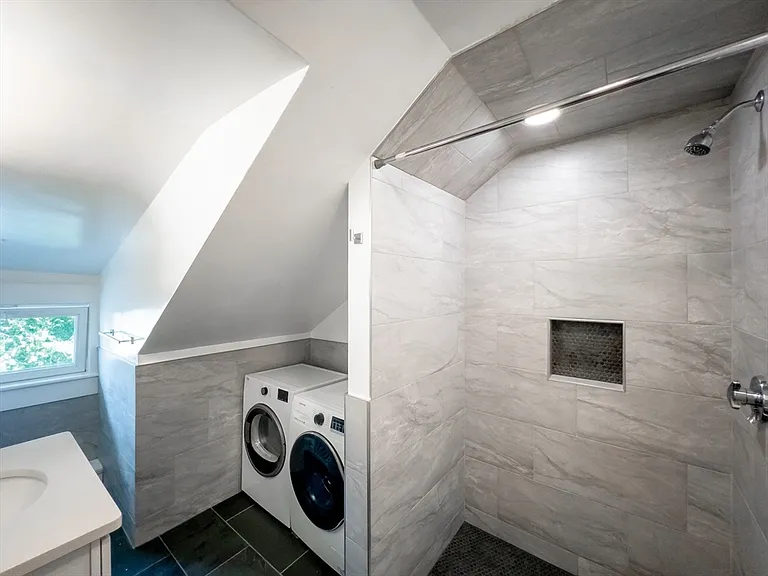 100 Chestnut Ave #3 — Photo 14