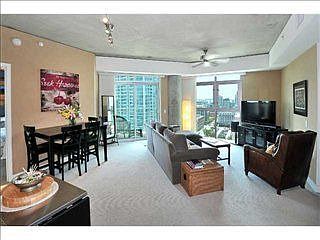 1st image of 801 Ash St Unit 1003