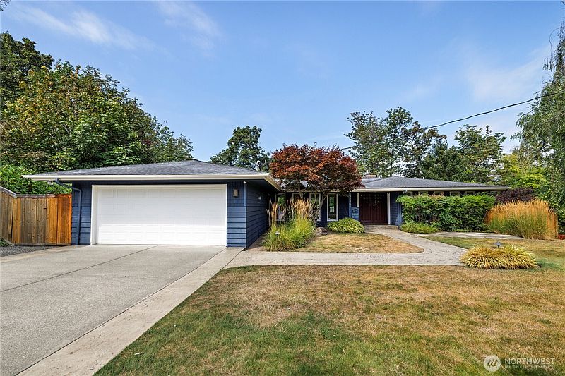 2nd image of 9726 SE 40th Street