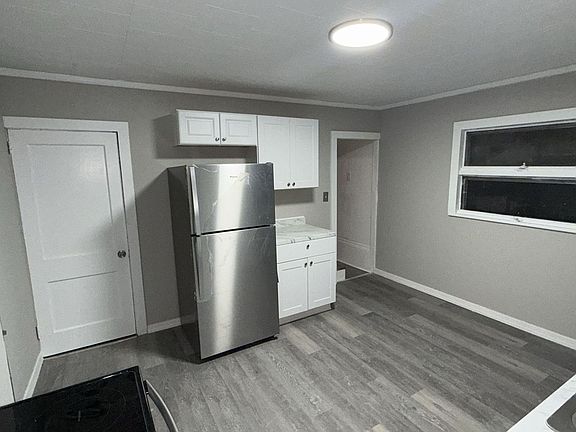 3rd image of 56 Marcy Ct