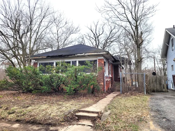 225 E 43rd Ave, Gary, IN 46409