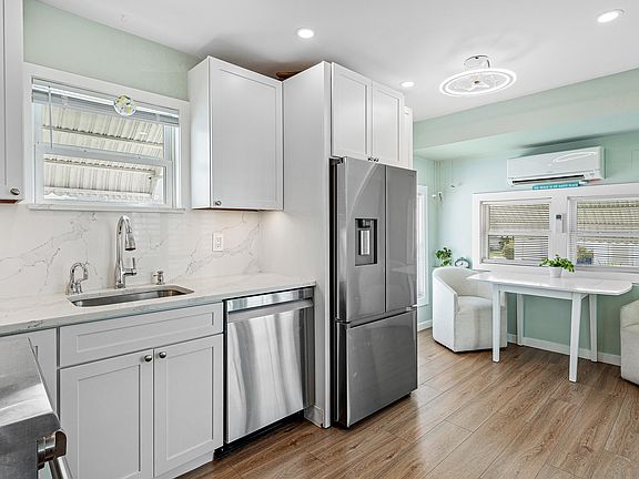 3rd image of 209 Java Drive #K