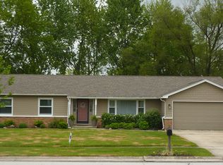 360 E Nebraska St, Frankfort, IL 60423