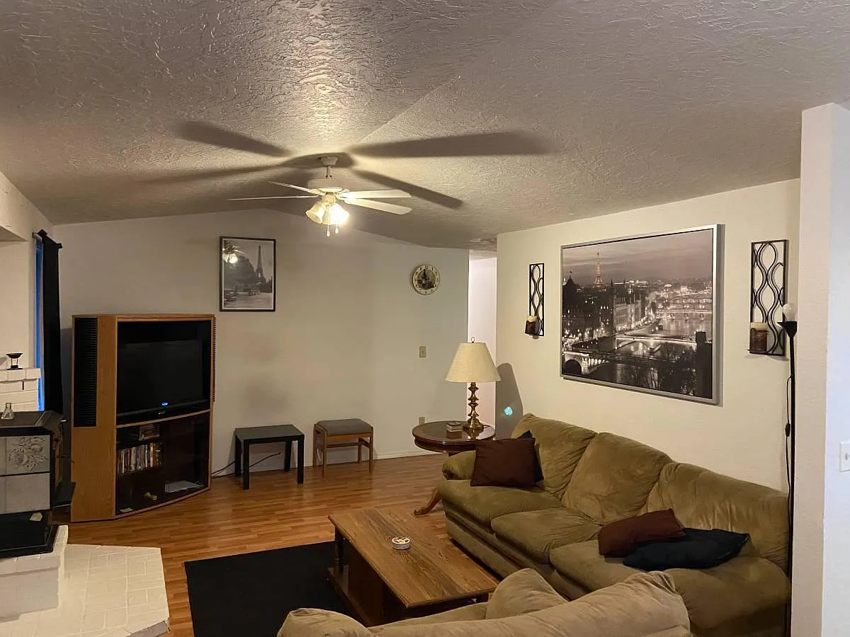 12608 SE Cora St — Photo 2