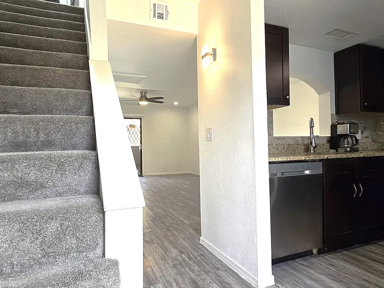 1325 S Judd St — Photo 8