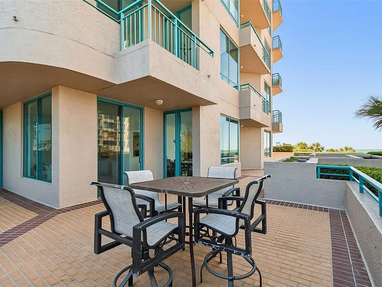 1560 Gulf Blvd #306 — Photo 38