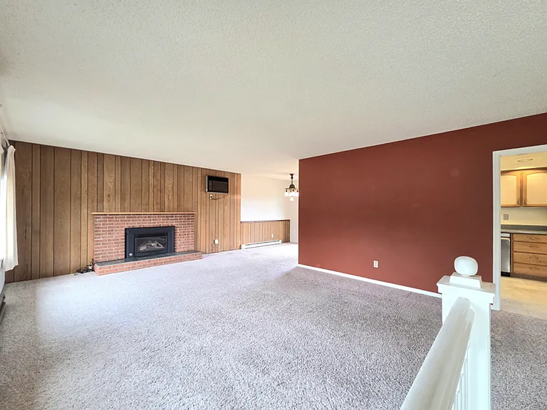 1616 Jefferson St — Photo 10
