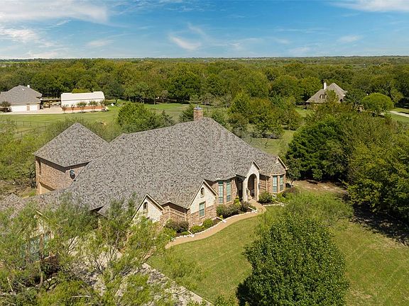 4th image of 189 Brushy Creek Ct