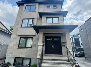 138 Lees Ave, Ottawa, ON K1S 0C4