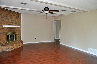 3rd image of 5415 Jason Dr