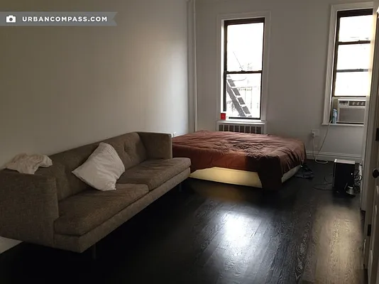 Rented by Compass | media 19