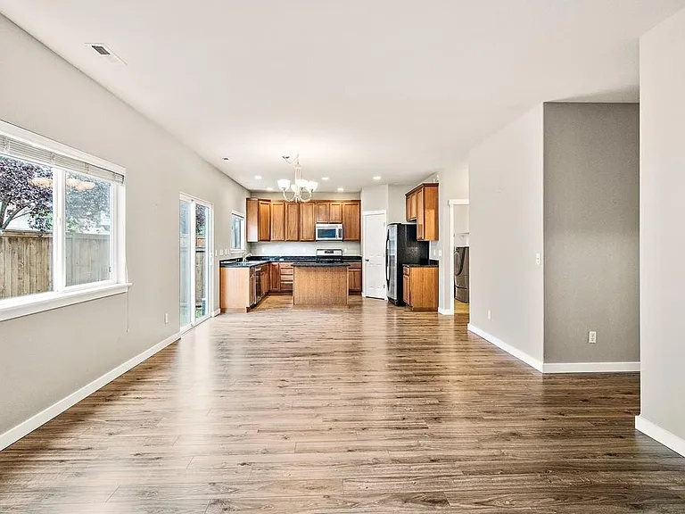 25386 SE 279th Pl — Photo 9