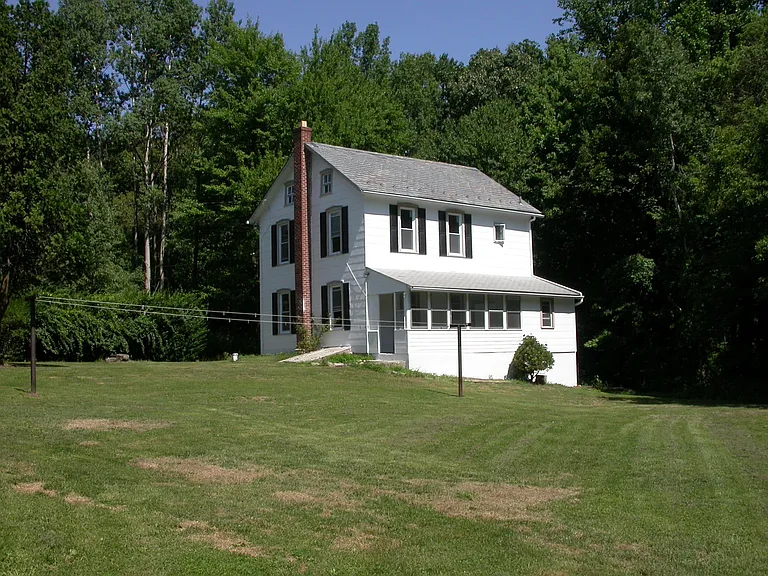 4593 Apple Ln — Photo 1