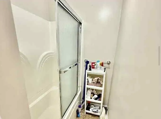 279 Pearl St #3R — Photo 7