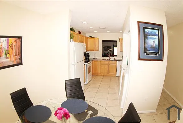 1308 White Pine Dr — Photo 2
