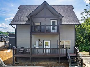 1654 Veterans Blvd #24, Sevierville, TN 37876