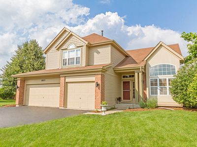 1815 Somerfield Ln, Crystal Lake, IL, 60014