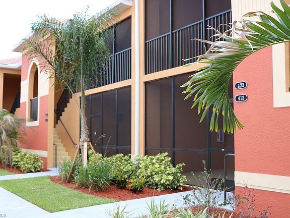 2nd image of 13751 Julias Way APT 422