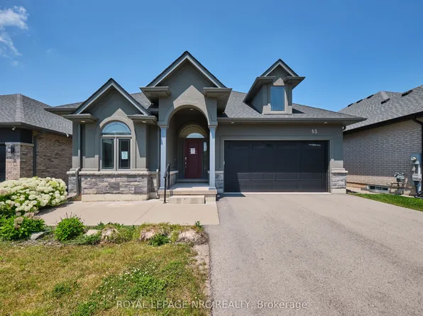 53 Carrick Trl, Welland, ON L3B 0E7