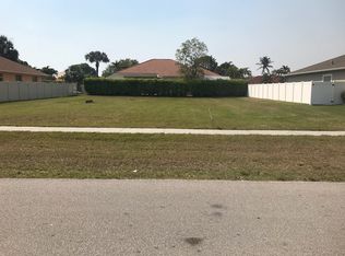 Dovedale Ct, Wellington, FL 33414