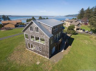 4953 Bourbon Pl W, Tillamook, OR 97141