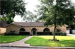 1st image of 3042 Bonney Briar Dr