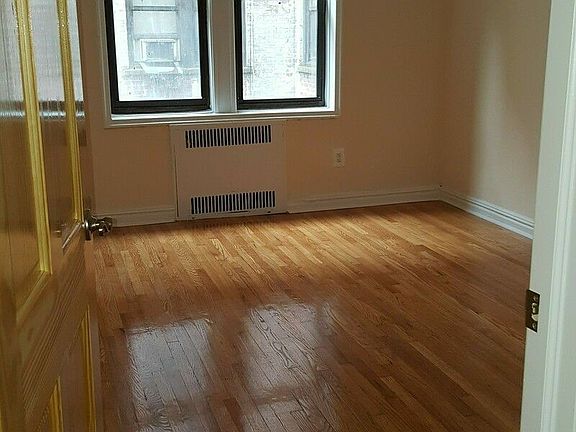 3rd image of 650 Ocean Ave #D11