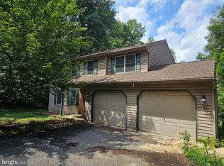 147 Lamms Mill Rd, Wernersville, PA 19565