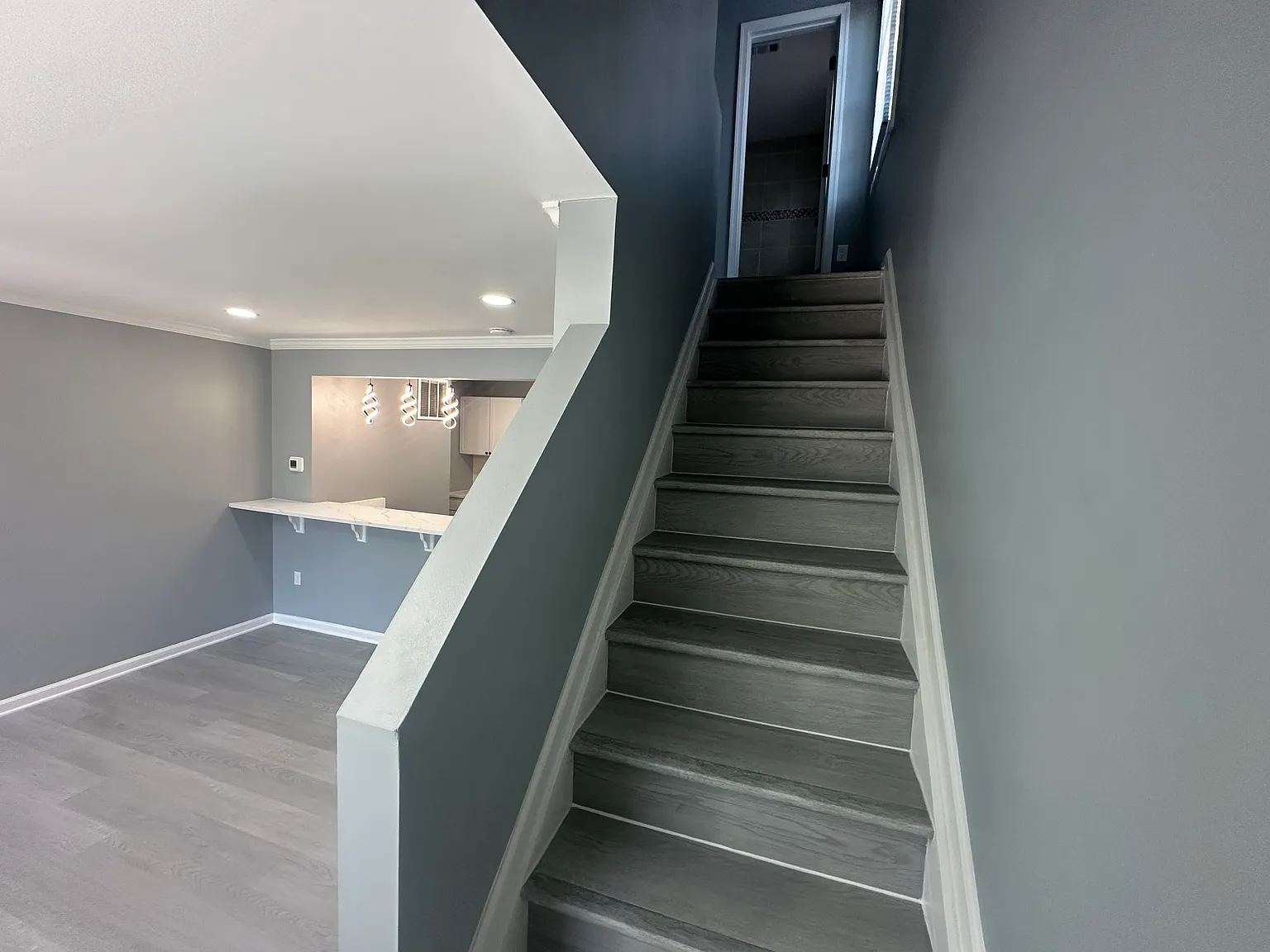 2 bed, 1200 sqft, $3,200 — Photo 4