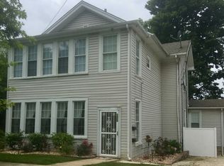 1429 S Hamilton St, Lockport, IL 60441