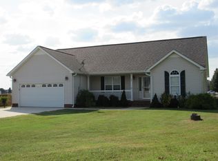 52 Cobblestone Ct, McMinnville, TN 37110