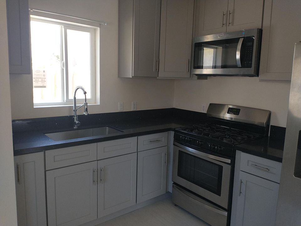 1st image of 6817 Yolanda Ave