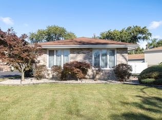 16046 Long Ave, Oak Forest, IL