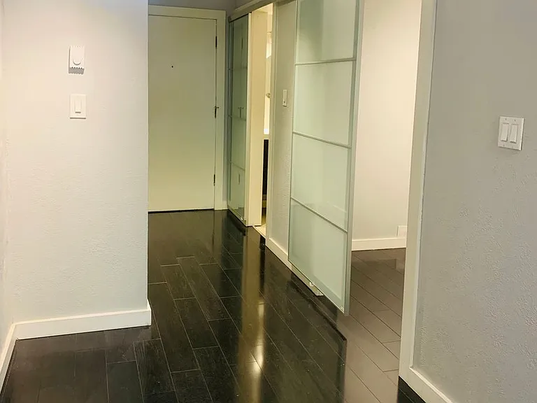 1260 York St #210 — Photo 9