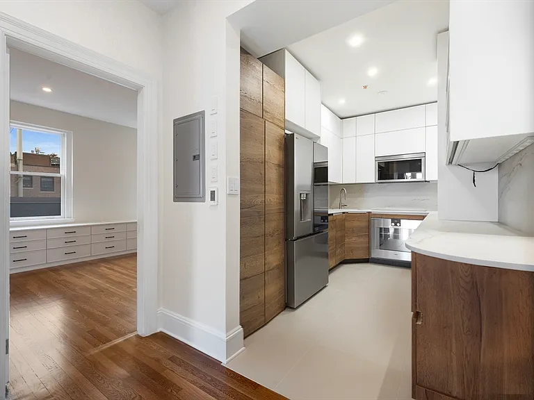 239 Commonwealth Ave #72 — Photo 13