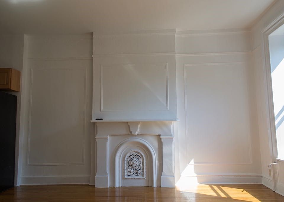 1st image of 294 Saint James Pl APT 2