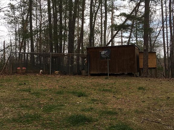 2nd image of 239 Ivy Hill Ln