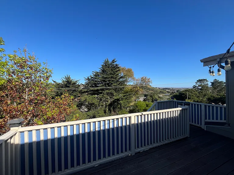 324 Selma St — Photo 49