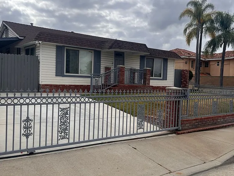 12202 Colima Rd — Photo 8